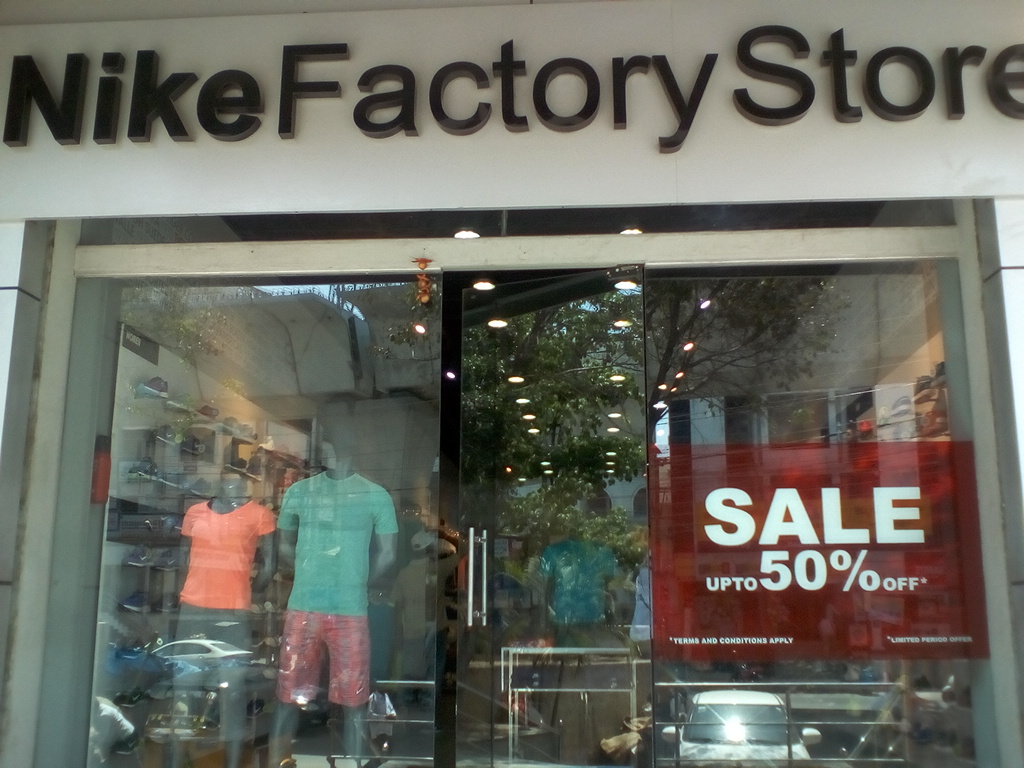 nike factory outlet ameerpet
